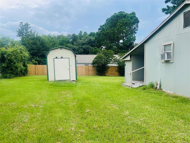 255 Bluebonnet, Livingston, TX 77351