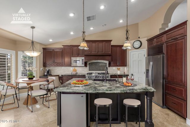 16038 S 35TH Way, Phoenix, AZ 85048