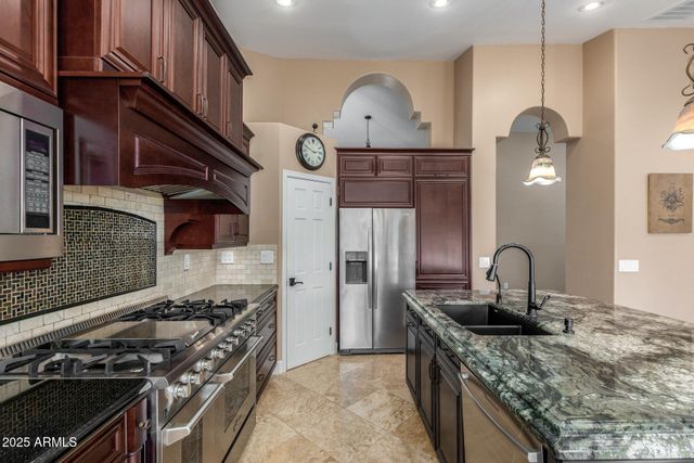 16038 S 35TH Way, Phoenix, AZ 85048