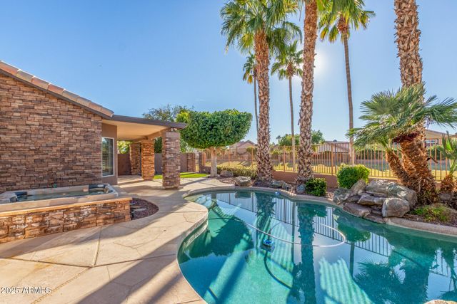 16038 S 35TH Way, Phoenix, AZ 85048