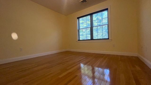 16 Tuckerdale Way 16, Millis, MA 02054