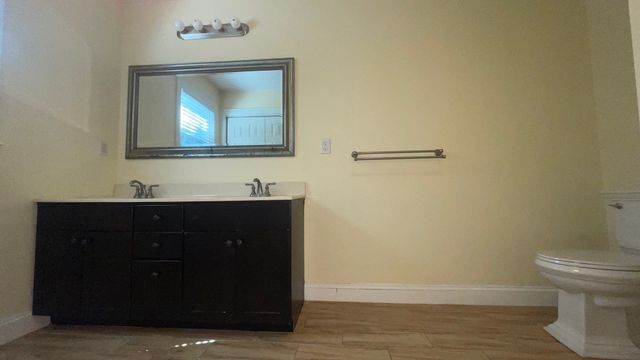 16 Tuckerdale Way 16, Millis, MA 02054