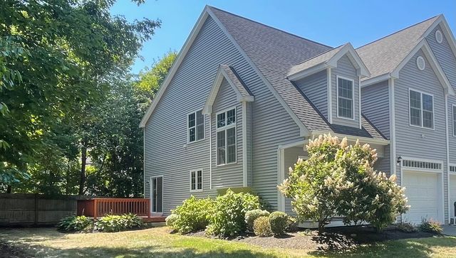 16 Tuckerdale Way 16, Millis, MA 02054