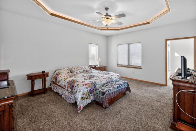 8244 Anna AVENUE, Waterford, WI 53185