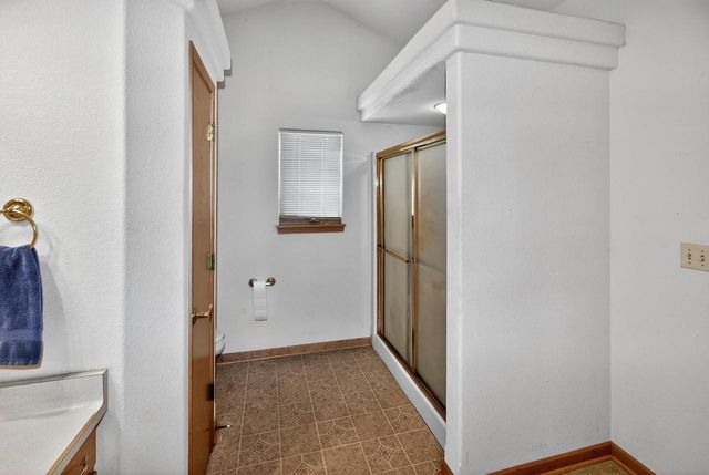 8244 Anna AVENUE, Waterford, WI 53185