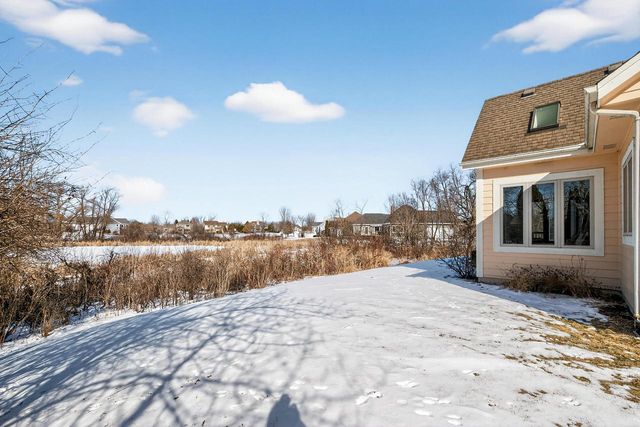 8244 Anna AVENUE, Waterford, WI 53185