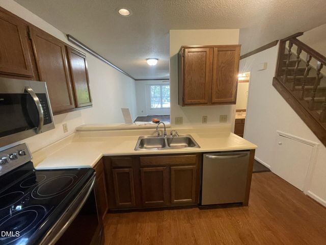 152 Winners Circle, Cary, NC 27511