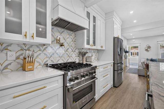 413 W PRINCETON STREET, Orlando, FL 32804