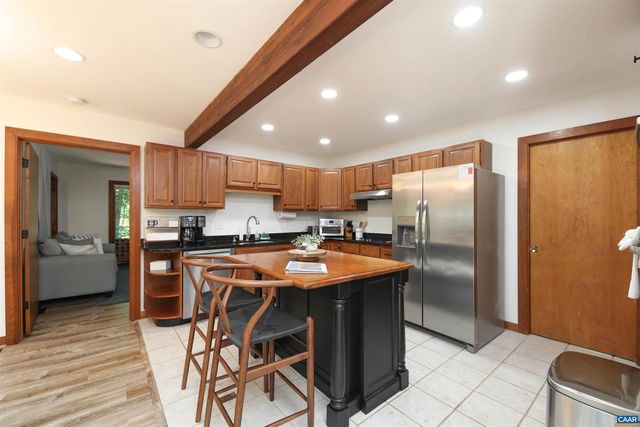 278 E CATOCTIN DR, Wintergreen Resort, VA 22967