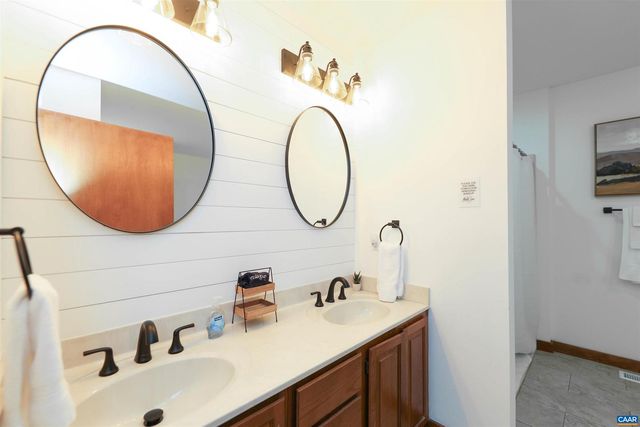 278 E CATOCTIN DR, Wintergreen Resort, VA 22967