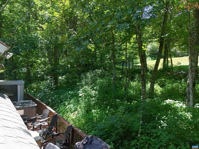 278 E CATOCTIN DR, Wintergreen Resort, VA 22967