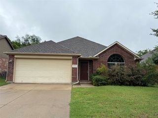 2424 Gold Rush Drive, Mckinney, TX 75071
