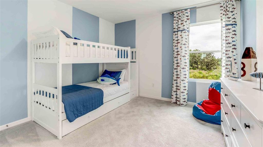 Image 14 of property listing at 36176 HILLRIDGE TRAIL, Zephyrhills, FL 33541