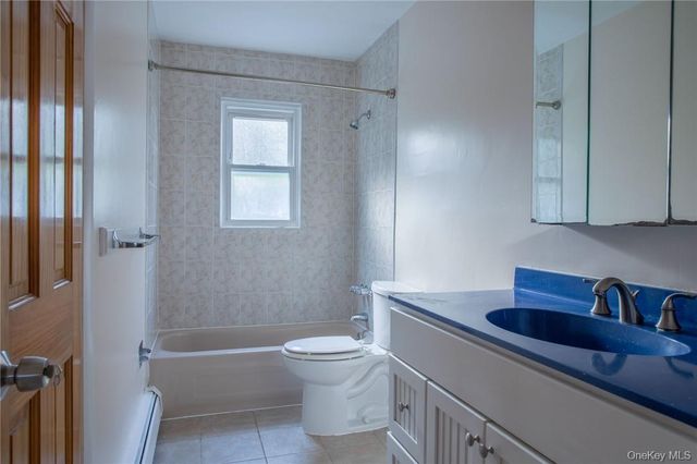 8 Fillmore Court, Highland Mills, NY 10930