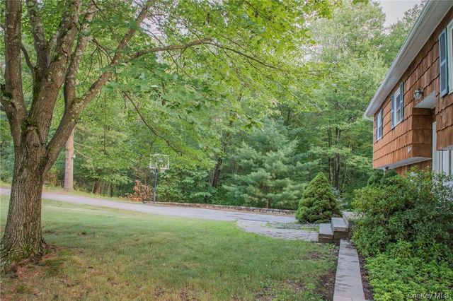 8 Fillmore Court, Highland Mills, NY 10930