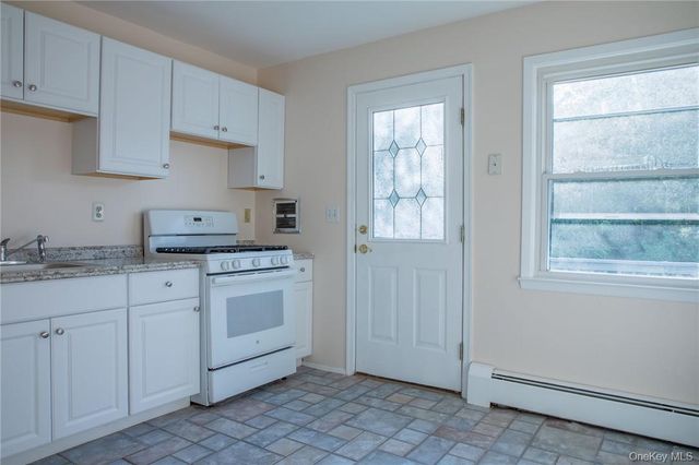 8 Fillmore Court, Highland Mills, NY 10930