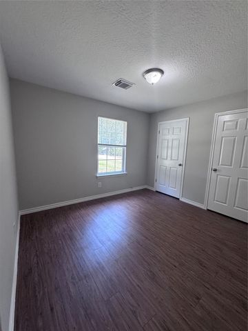 12551 Royal Lake Drive, Conroe, TX 77303