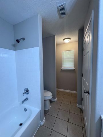 12551 Royal Lake Drive, Conroe, TX 77303