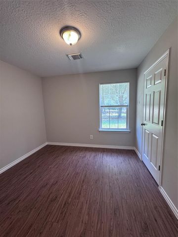 12551 Royal Lake Drive, Conroe, TX 77303