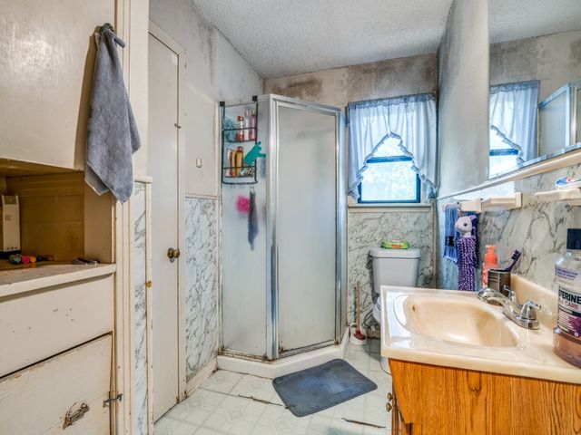 113 W State Street, Garland, TX 75040