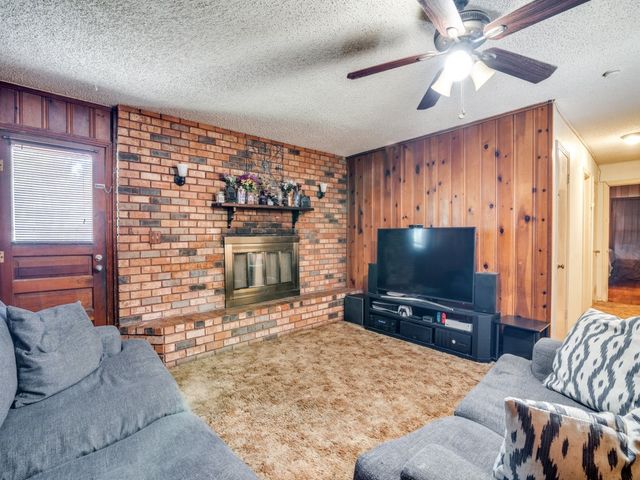 113 W State Street, Garland, TX 75040