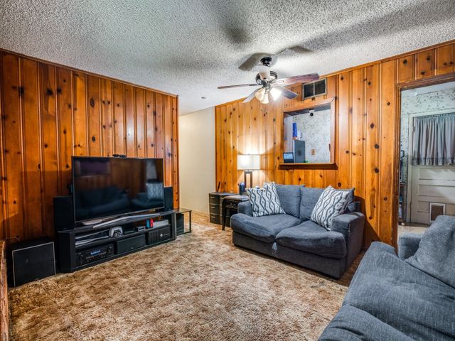 113 W State Street, Garland, TX 75040