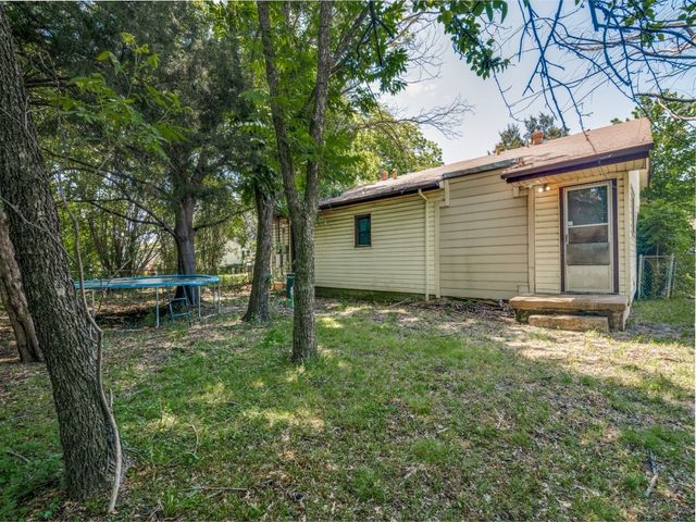 113 W State Street, Garland, TX 75040