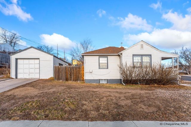 1851 E PERSHING BLVD, Cheyenne, WY 82001