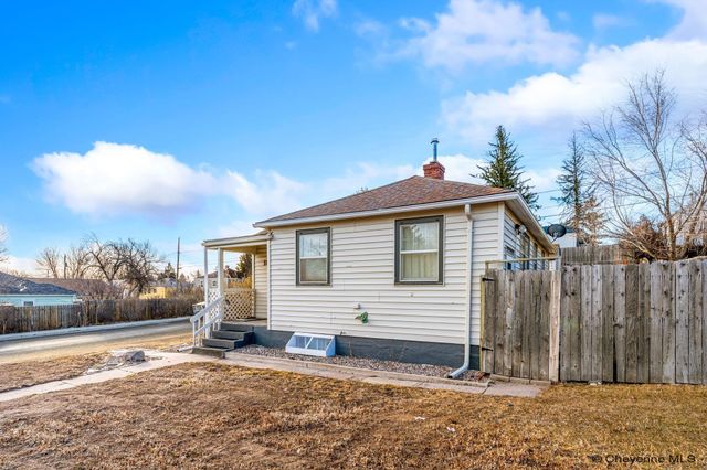 1851 E PERSHING BLVD, Cheyenne, WY 82001