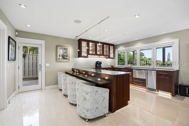 33 Ruddy Turnstone Rd, Hilton Head Island, SC 29928