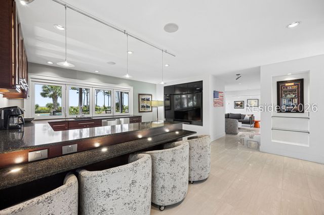 33 Ruddy Turnstone Rd, Hilton Head Island, SC 29928