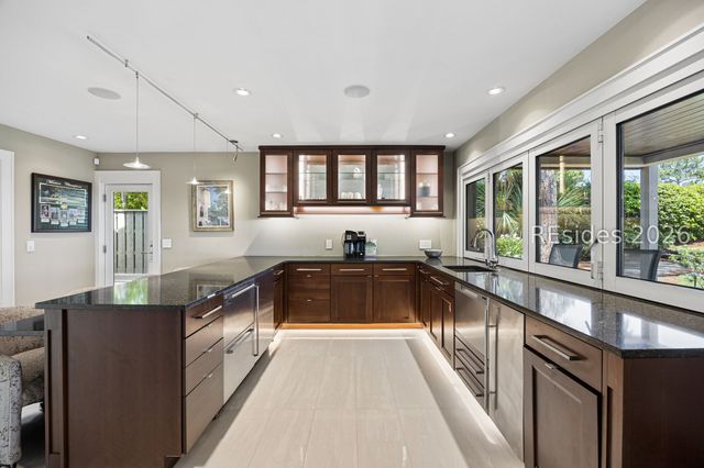 33 Ruddy Turnstone Rd, Hilton Head Island, SC 29928