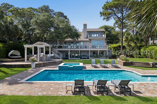 33 Ruddy Turnstone Rd, Hilton Head Island, SC 29928