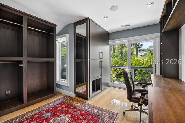 33 Ruddy Turnstone Rd, Hilton Head Island, SC 29928