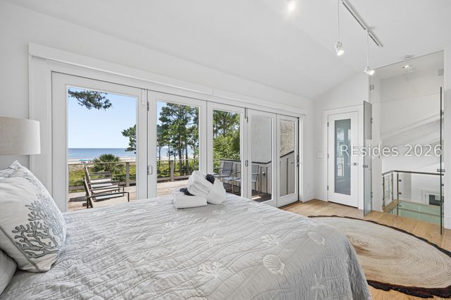 33 Ruddy Turnstone Rd, Hilton Head Island, SC 29928