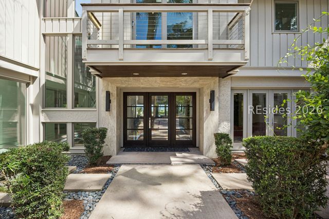 33 Ruddy Turnstone Rd, Hilton Head Island, SC 29928
