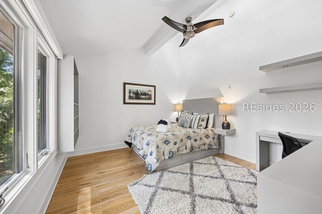 33 Ruddy Turnstone Rd, Hilton Head Island, SC 29928