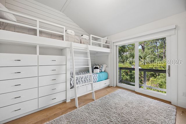 33 Ruddy Turnstone Rd, Hilton Head Island, SC 29928