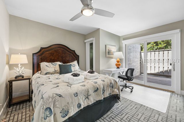 33 Ruddy Turnstone Rd, Hilton Head Island, SC 29928