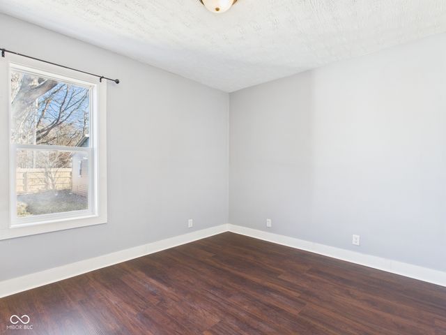 1728 Noble Street, Anderson, IN 46016