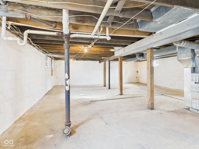 1728 Noble Street, Anderson, IN 46016