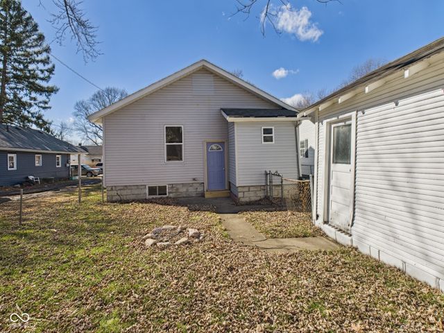1728 Noble Street, Anderson, IN 46016