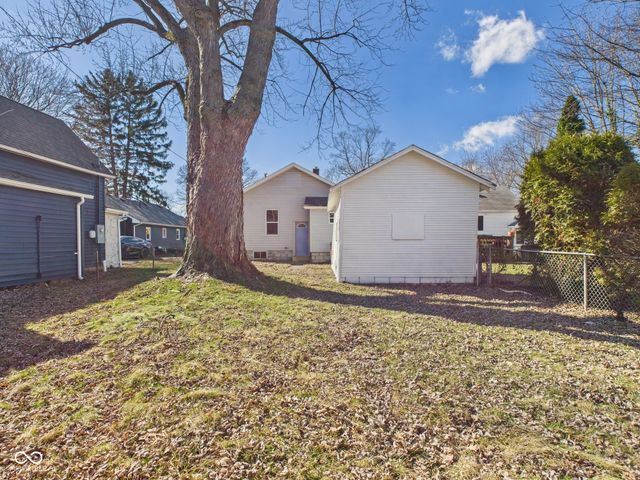 1728 Noble Street, Anderson, IN 46016