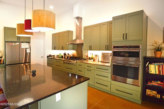 118 Tanglehead Lane, Patagonia, AZ 85624