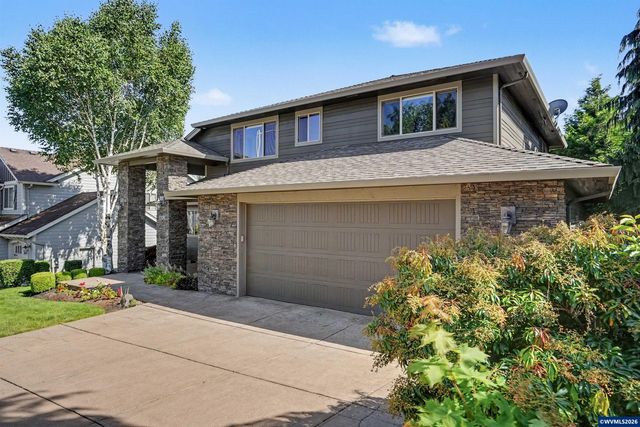 822 Majestic View Av SE, Salem, OR 97306