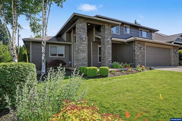 822 Majestic View Av SE, Salem, OR 97306