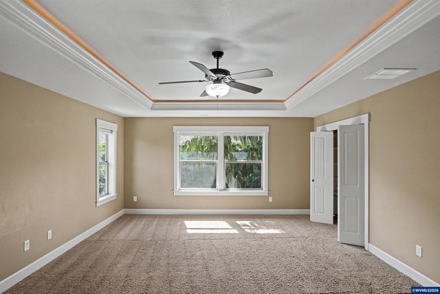 822 Majestic View Av SE, Salem, OR 97306