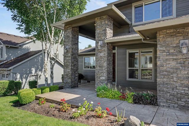 822 Majestic View Av SE, Salem, OR 97306