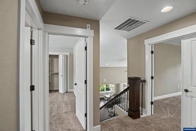 822 Majestic View Av SE, Salem, OR 97306