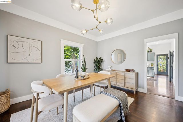 920 63Rd St, Oakland, CA 94608